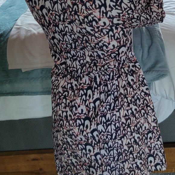 SHEIN Dress, long slee - Picture 3 of 5